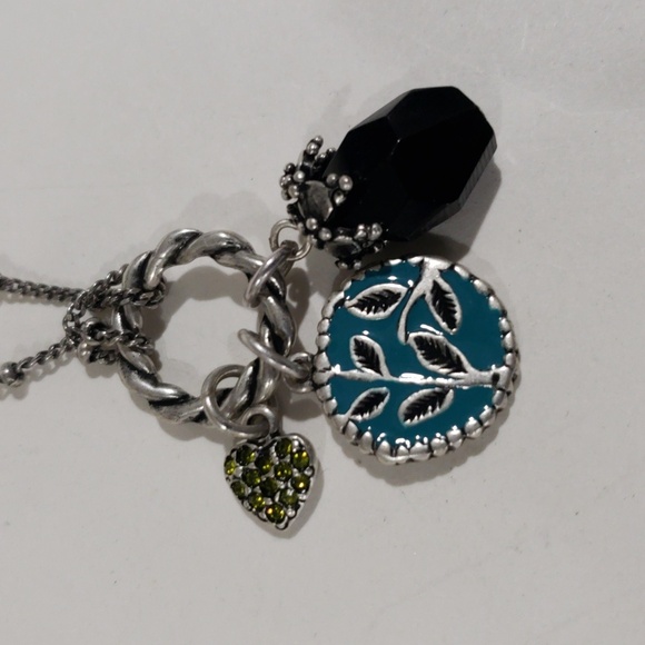 🌿 Silver Chic Charm Pendant Necklace – Tree of Life & Gemstone Accents - 34" 🌿 - Picture 5 of 9